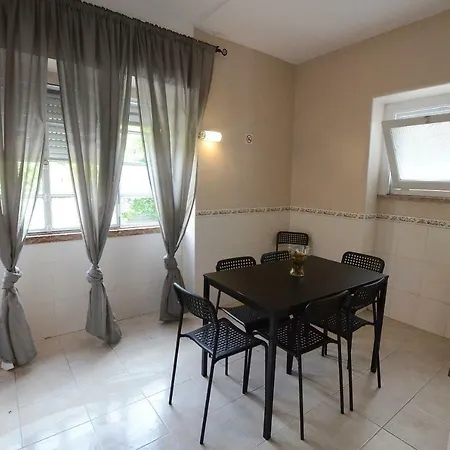 Apartamento Avenida De Roma * Lisbon